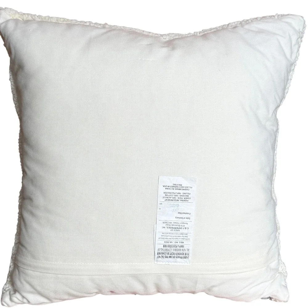 Raccoon Hooked Throw Pillow 18x18 Polyfill C&F Winter CAbin Lodge‎ Farmhouse